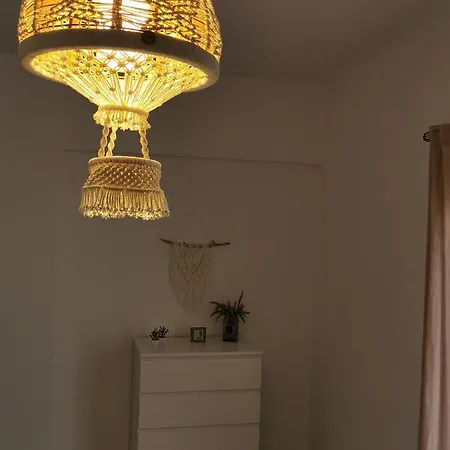 Mantalena's House דירה *